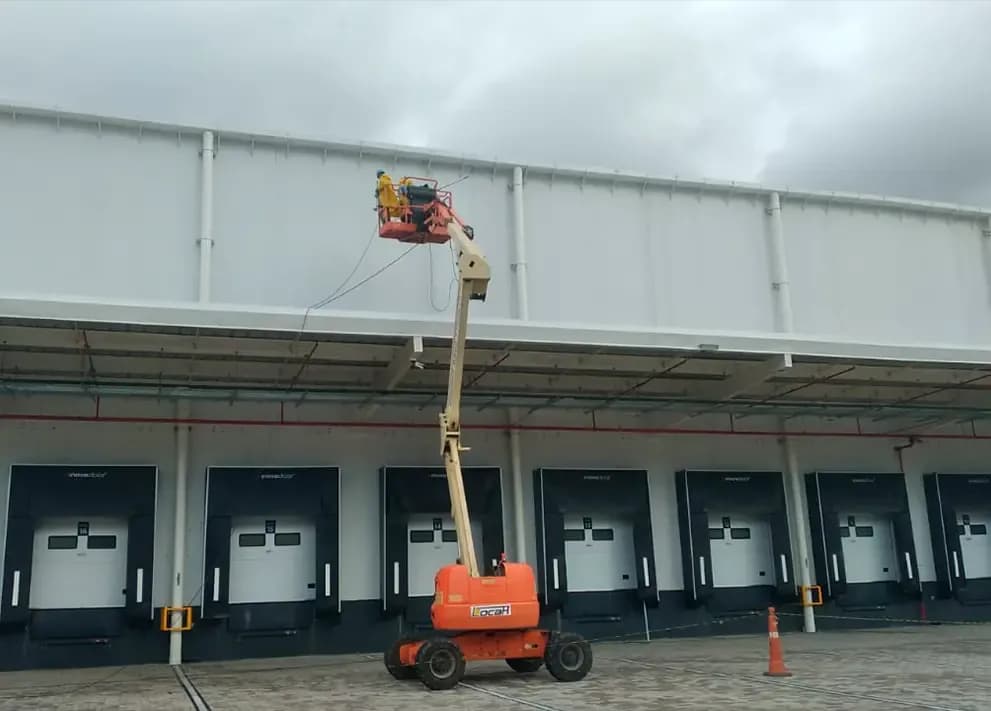 Sistema de Fachada em Painel Térmico